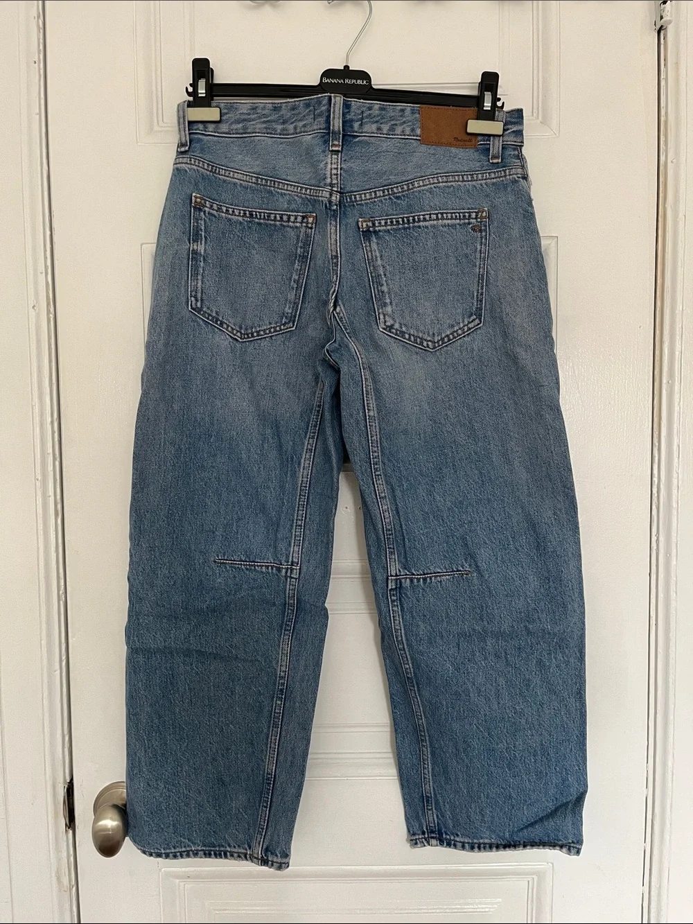 Madewell Petite Darted Barrel Leg jean NWT